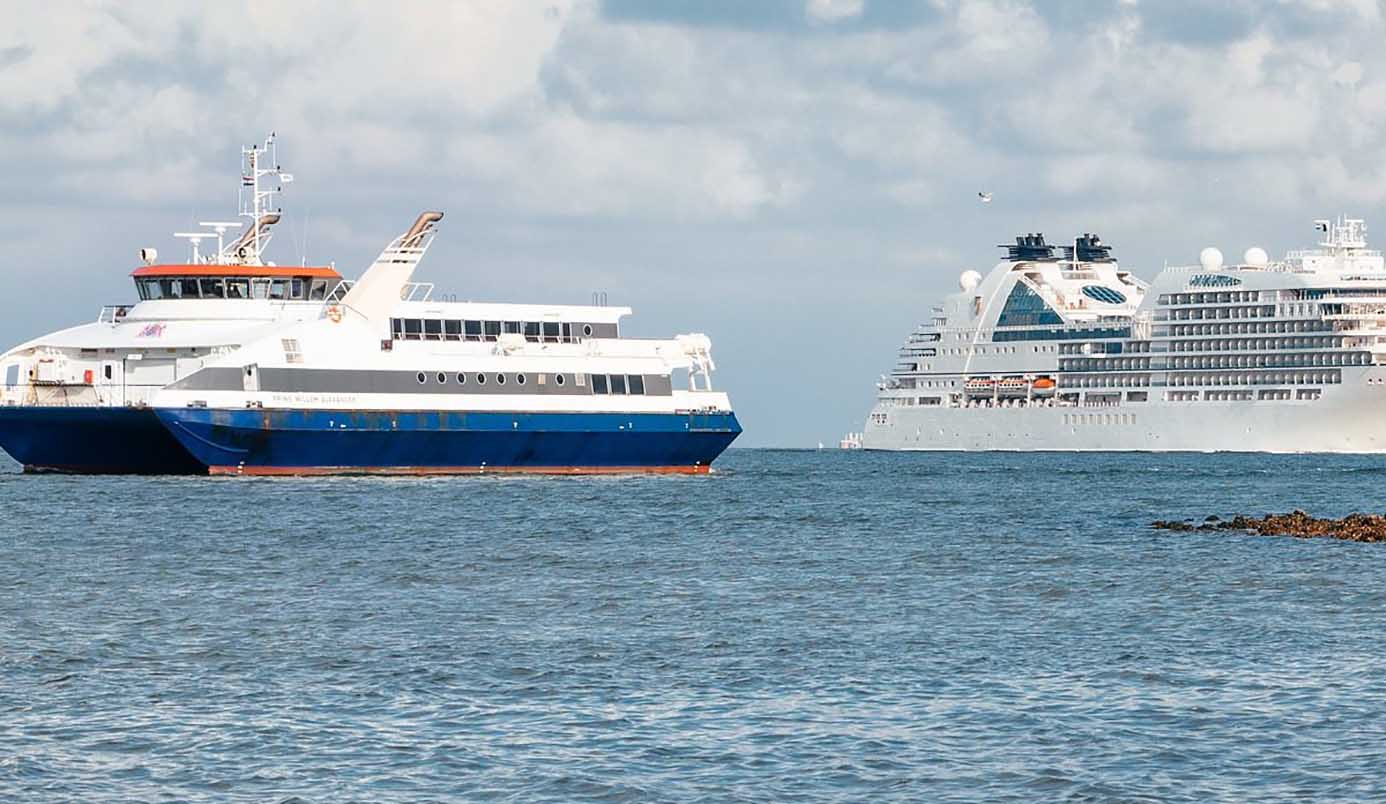 Per Boot naar Middelburg: Eindeloze Schoonheid Langs de Route